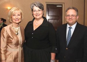 Sandy honored the South Tampa Chamber of Commerce at its Inaugural Awards Gala for Business of the Year. From left are Commissioner Murman, Judy Gay and Tampa City Councilman Harry Cohen.