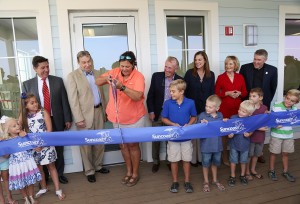 Sandy attended the ribbon cutting ceremony for the Suncoast Youth Conservation Center in Apollo Beach. On hand for the ceremony were Gil McRae of Suncoast, State Rep. Dana Young, FWC Commissioner Brian Yablonski, Thom Stork of the Florida Aquarium, Tom Hernandez of TECO, Jack Payne of UF, Richard Corbett of FWFF, and Kathy Guindon of Suncoast.